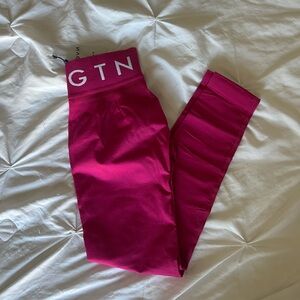 NVGTN sport seamless